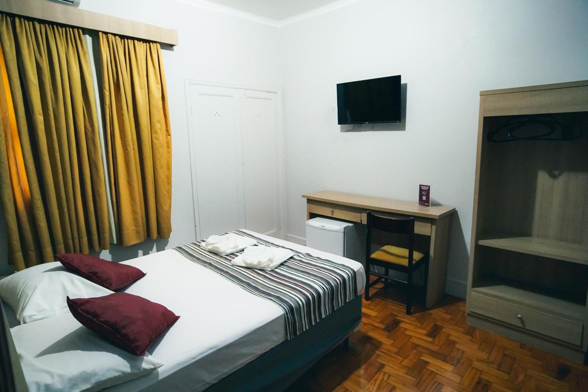 Hotel Euro Suite Pocos De Caldas By Nacional Inn Eksteriør billede