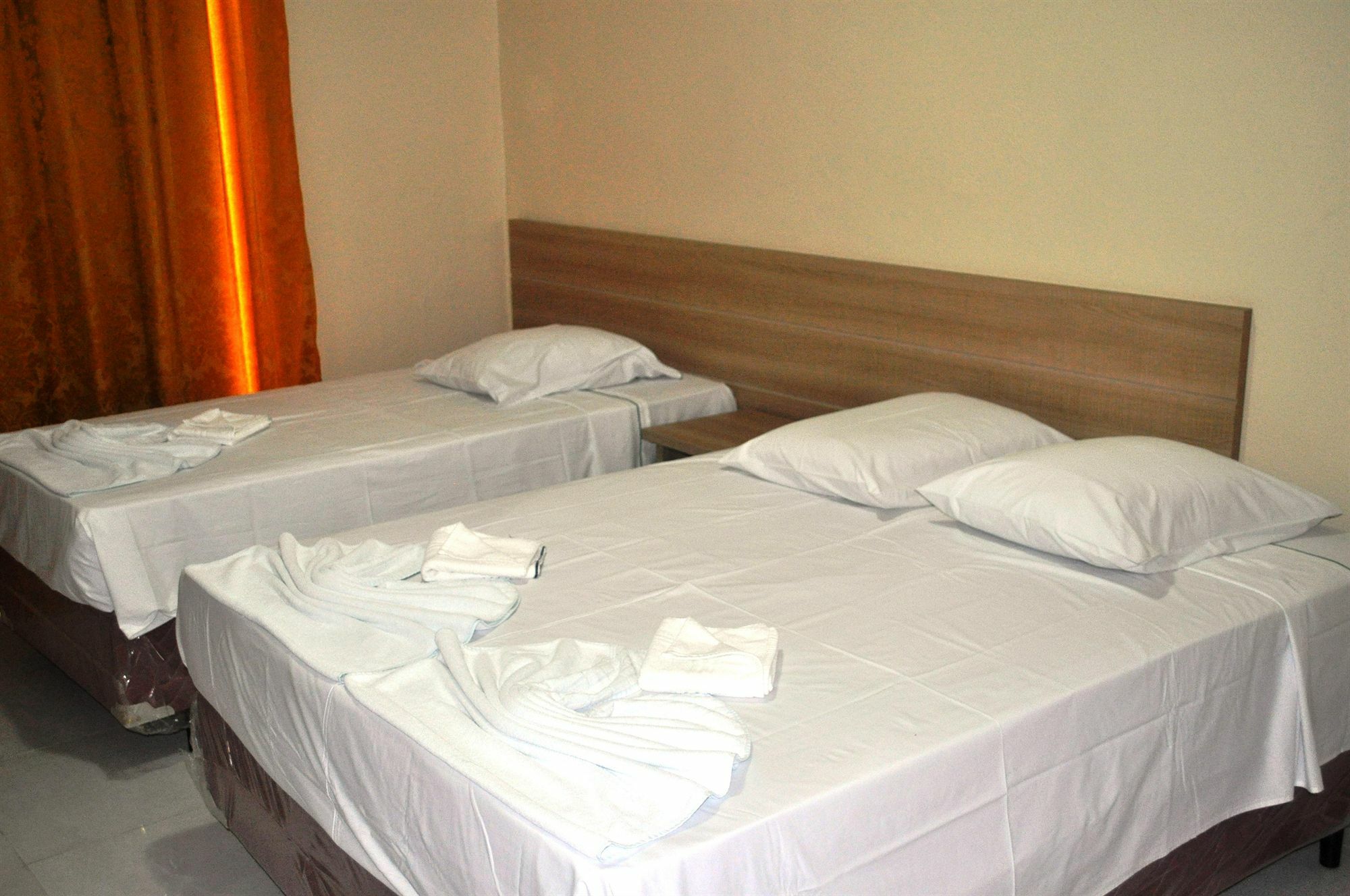 Hotel Euro Suite Pocos De Caldas By Nacional Inn Eksteriør billede